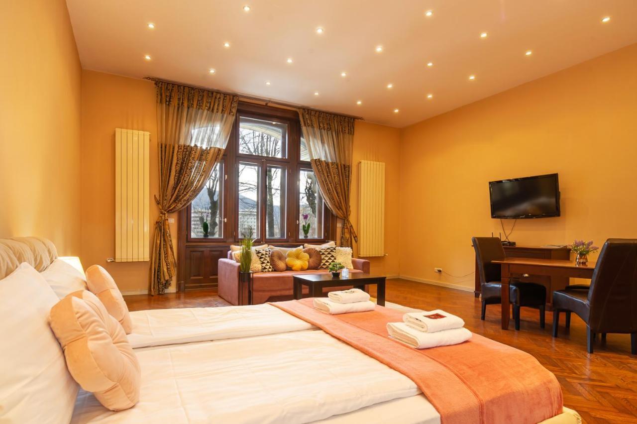 Central Park Residence Μπρασόβ Εξωτερικό φωτογραφία